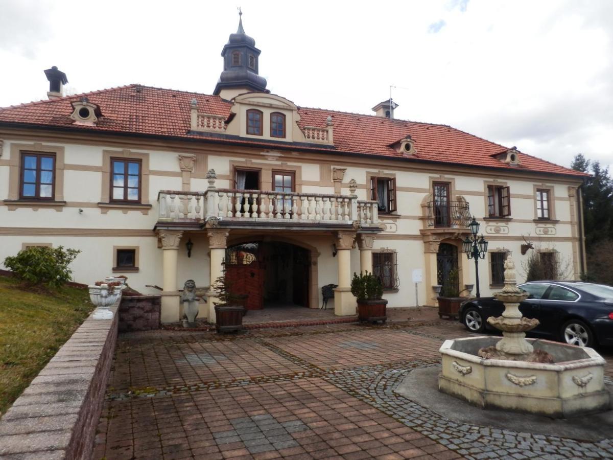 Zamecek Zdiky - Knizeci Apartman Bujanov Dış mekan fotoğraf