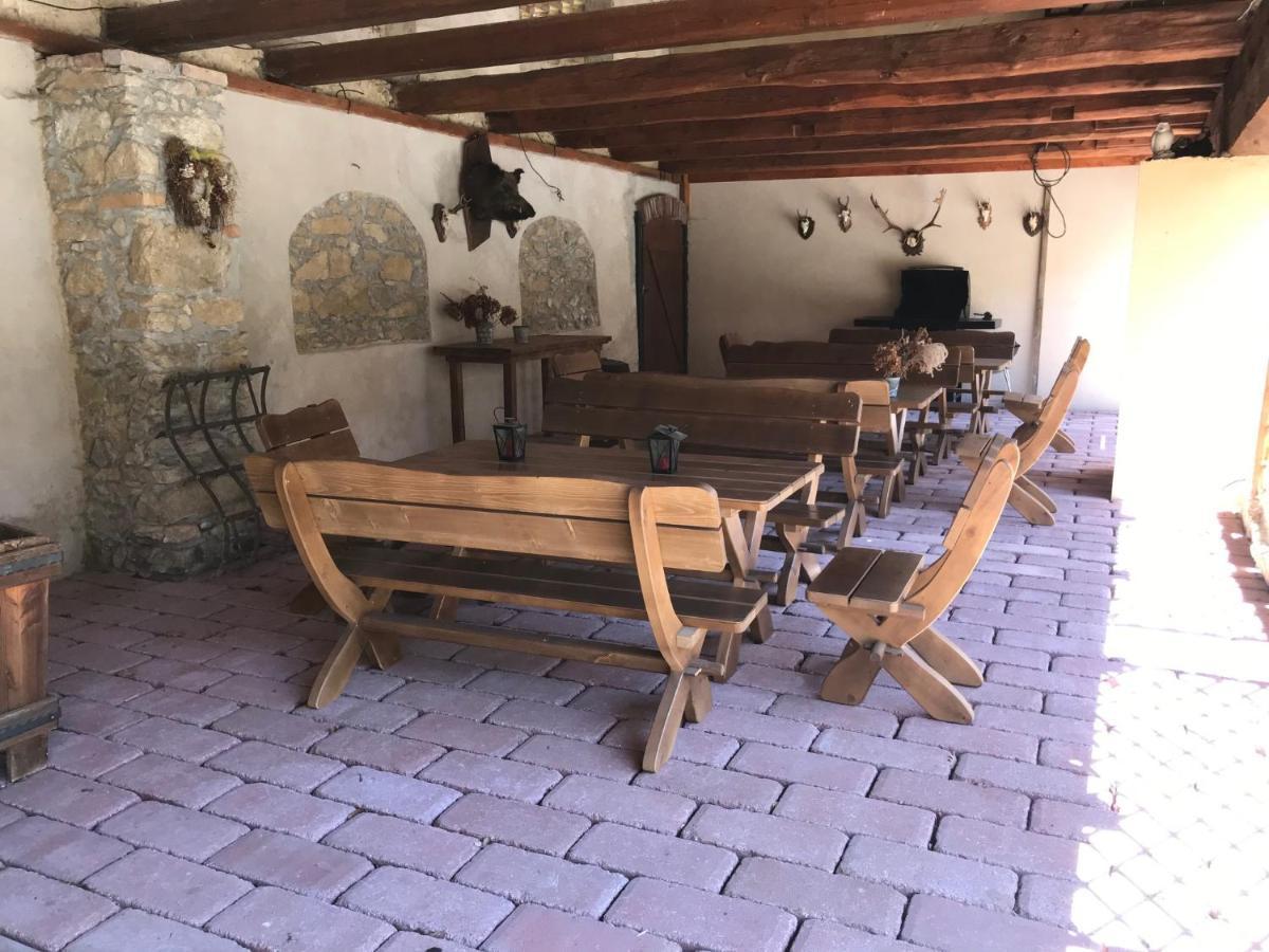 Zamecek Zdiky - Knizeci Apartman Bujanov Dış mekan fotoğraf